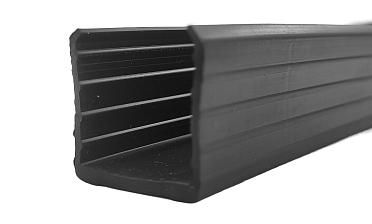 Уплотнитель в поручень с пазом 24х24 для стекла 10+10мм ПВХ, черный Фk310 купить в Волгограде