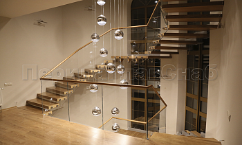 Перила для лестниц в частном доме в Волгограде. Готовые проекты ПерилаГлавСнаб