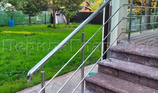 Перила с тремя ригелями в Волгограде. Готовые проекты ПерилаГлавСнаб
