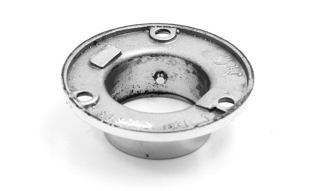 Фланец для трубы Ø38.1 мм, полированный, литой, под 3 самореза 4.8 мм, (AISI 316) k033-3 4